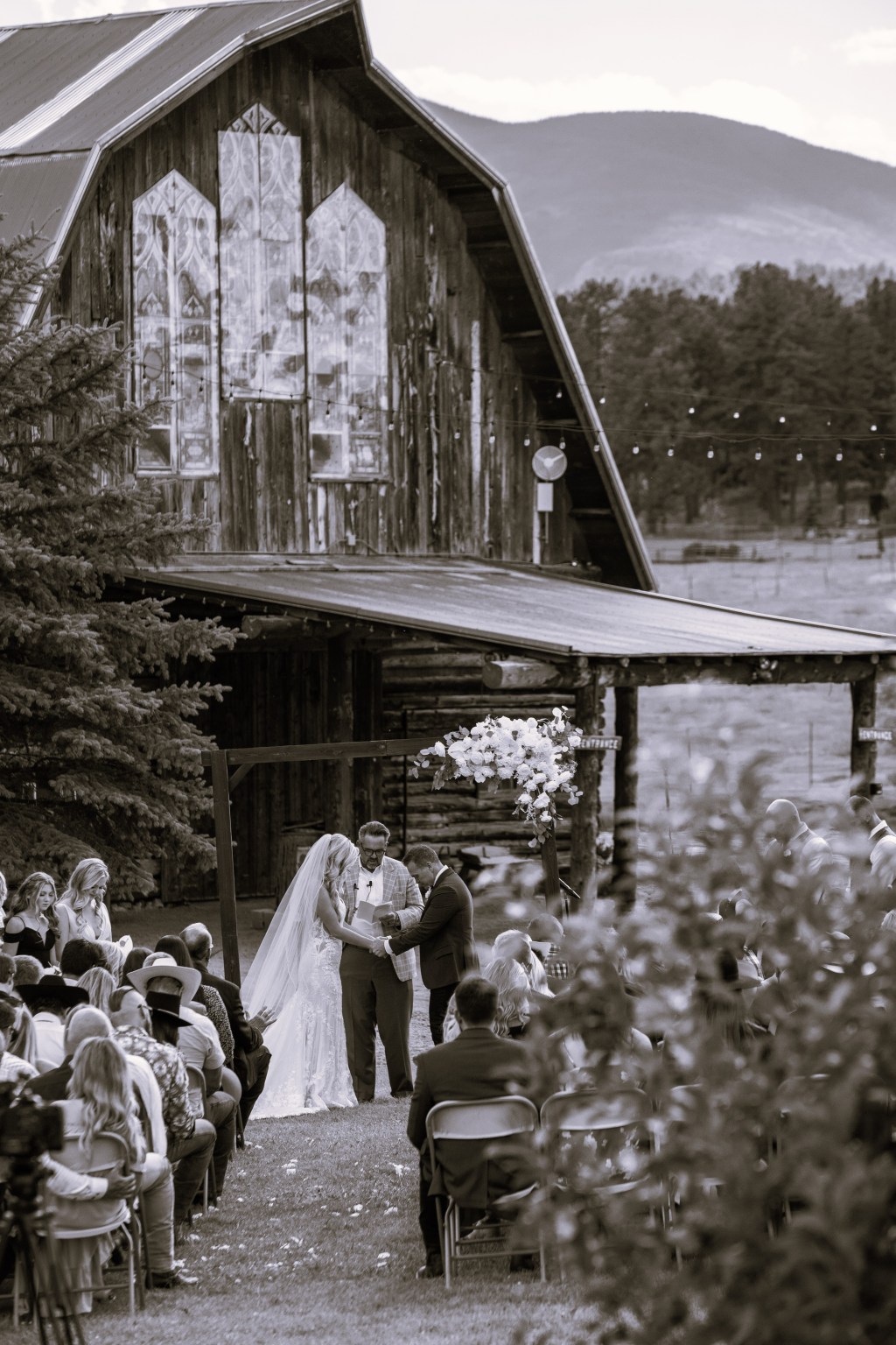 Worship & Gratitude Through the&nbsp;Storm